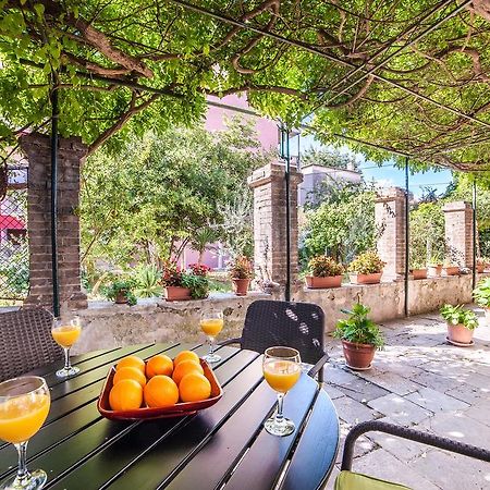 Apartment Heart Of The City Sibenik Bagian luar foto