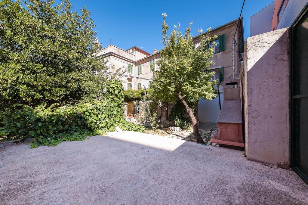 Apartment Heart Of The City Sibenik Bagian luar foto